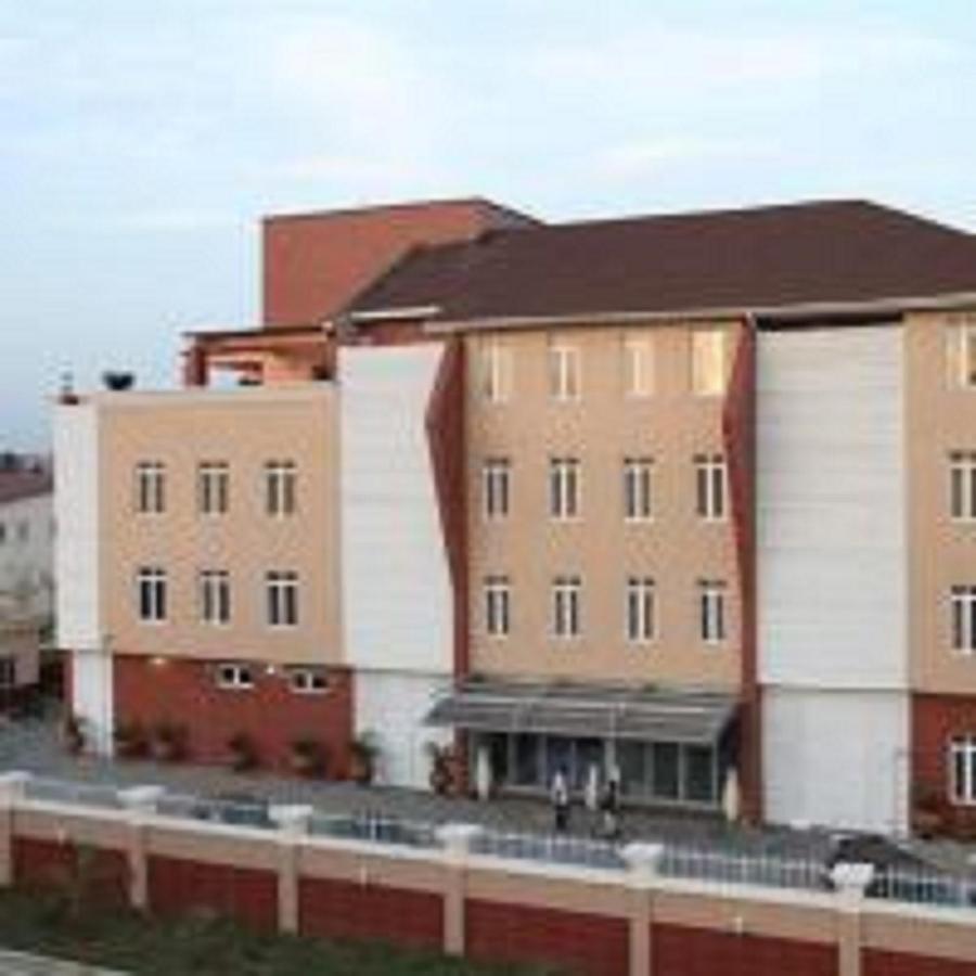 Palazzo Dumont Hotel Ikuata Экстерьер фото